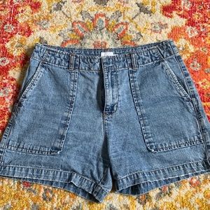 Vintage Calvin Klein Jeans Women’s size 10 denim high rise short